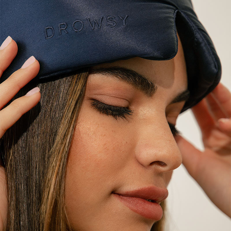Drowsy Eyelash Protecting Mask in Midnight Blue